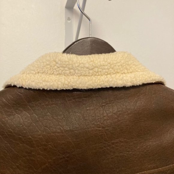 Pollini Women's Italian brown leather jacket size 42/10 US faux sheepskin lining - Picture 2 of 10